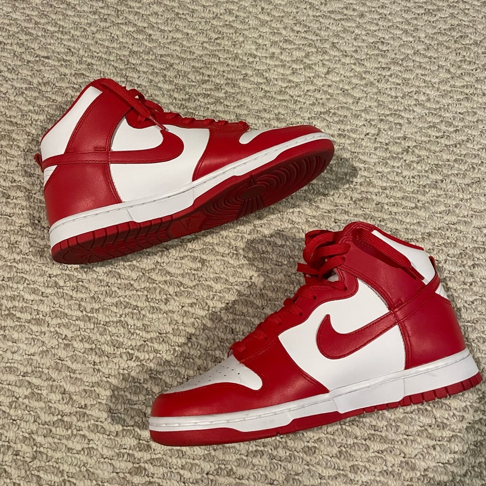 Nike Dunk High ‘Championship Red’